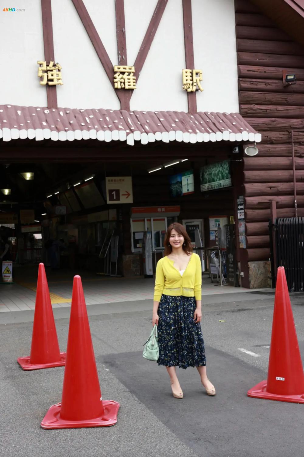 《平嶋夏海 癒やしの雫 vol.1 完全版[46MB-52photos]》图集预览