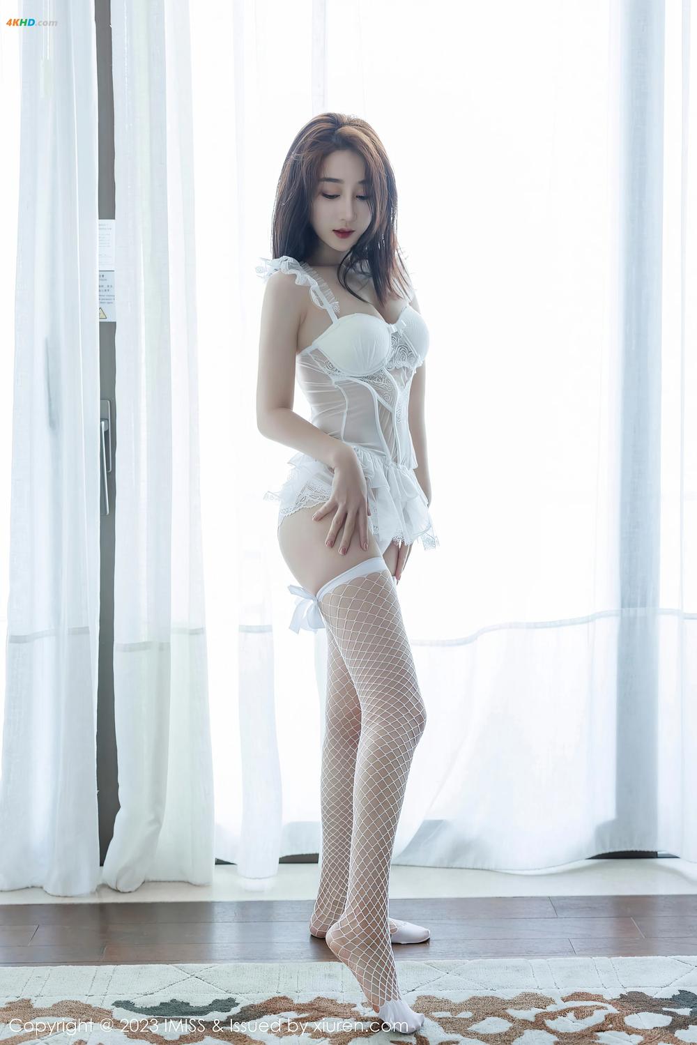 《IMISS Vol.733 九月生_[230MB-41photos]》图集预览