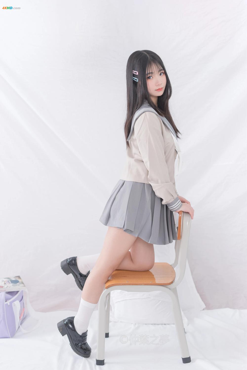 《轻兰映画 Grand.008[281MB-81photos]》图集预览