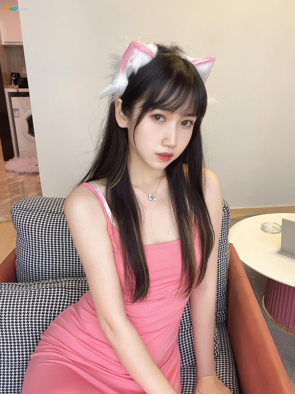 《不呆猫 – 浴室粉色激凸人妻[409MB-39photos]》图集预览