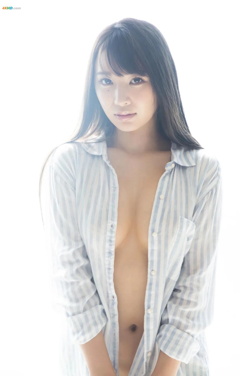 《海里 元高級デパート受付嬢が脱いだっ[39MB-64photos]》图集预览