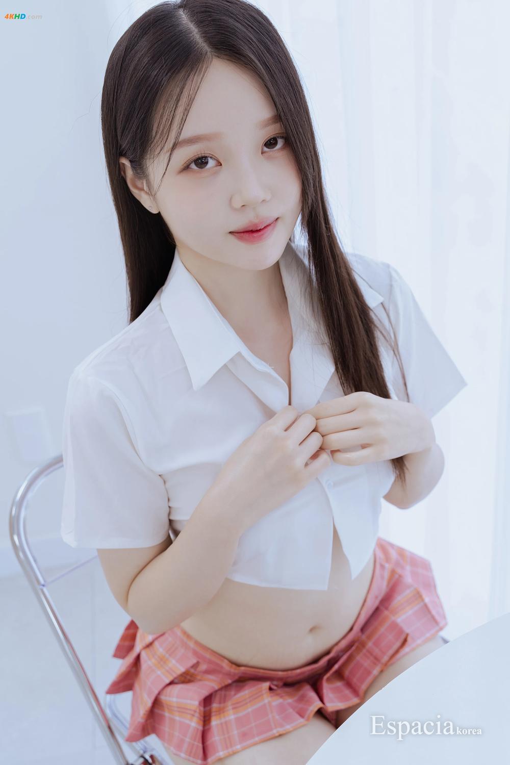 《[Espacia Korea] EHC #086 – part 01 SOMI (소미)[66MB-20photos]》图集预览