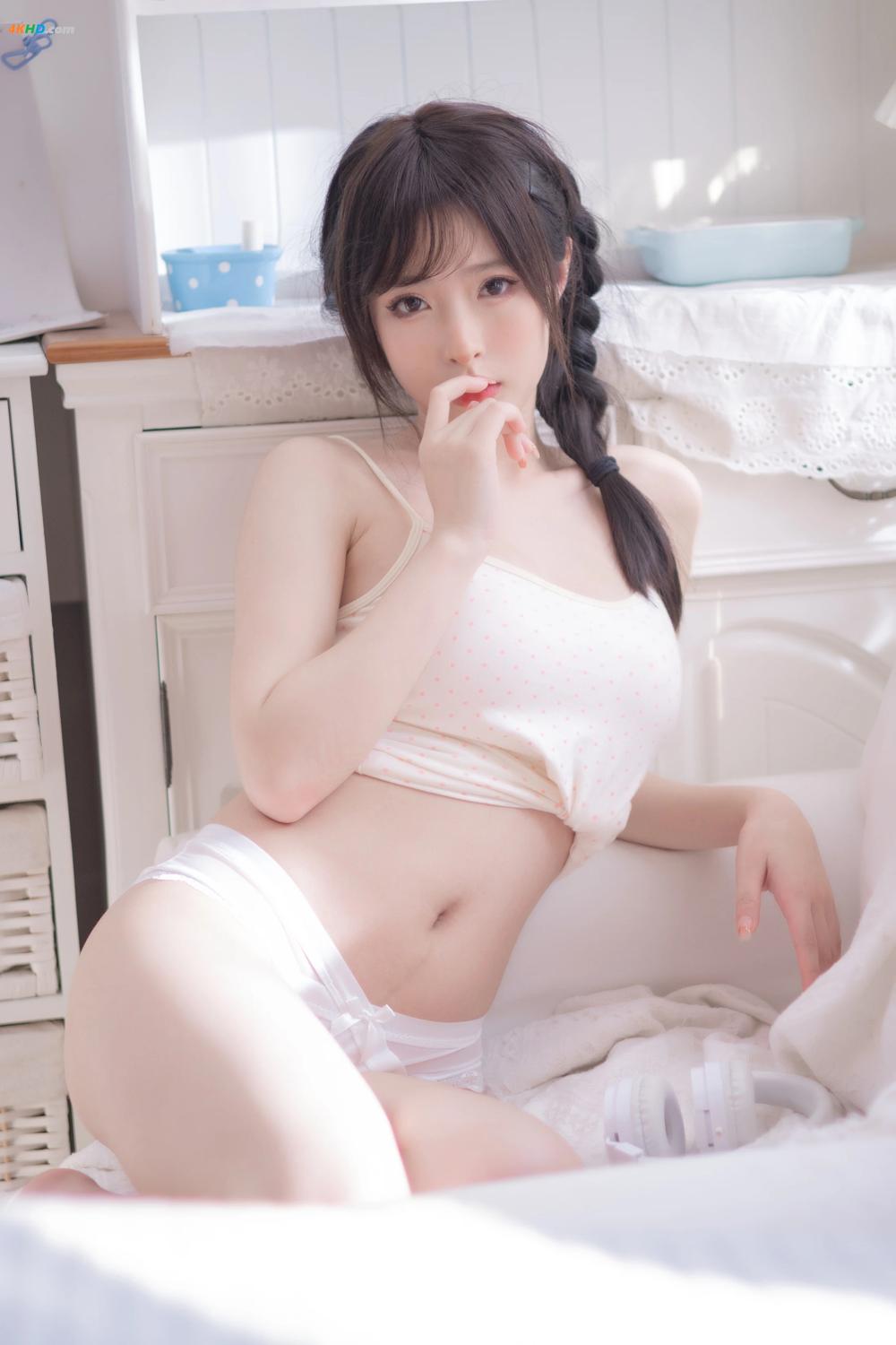 《清水由乃 – 麻花少女[220MB-70photos]》图集预览