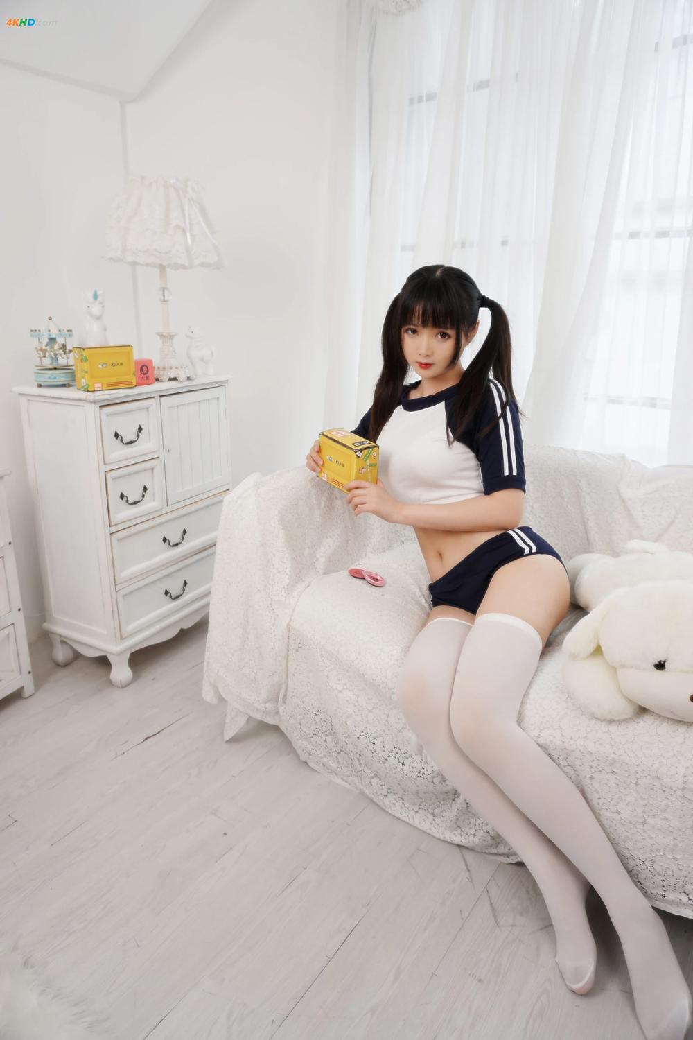 《七海抹茶酱 No.01 弹幕盒[82MB-23photos]》图集预览