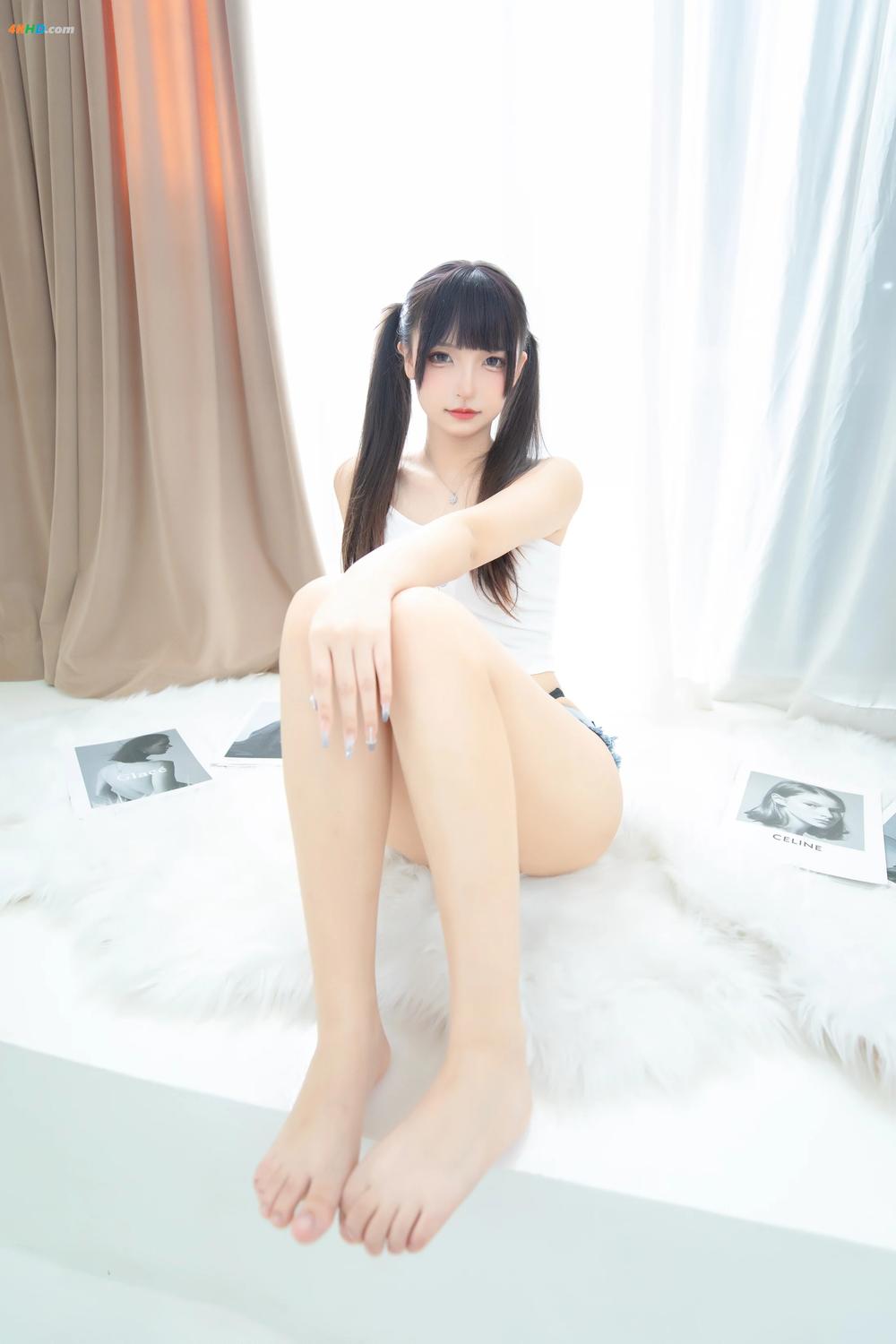 《神楽板真冬 NO.130 – 牛仔兔兔[105MB-75photos]》图集预览
