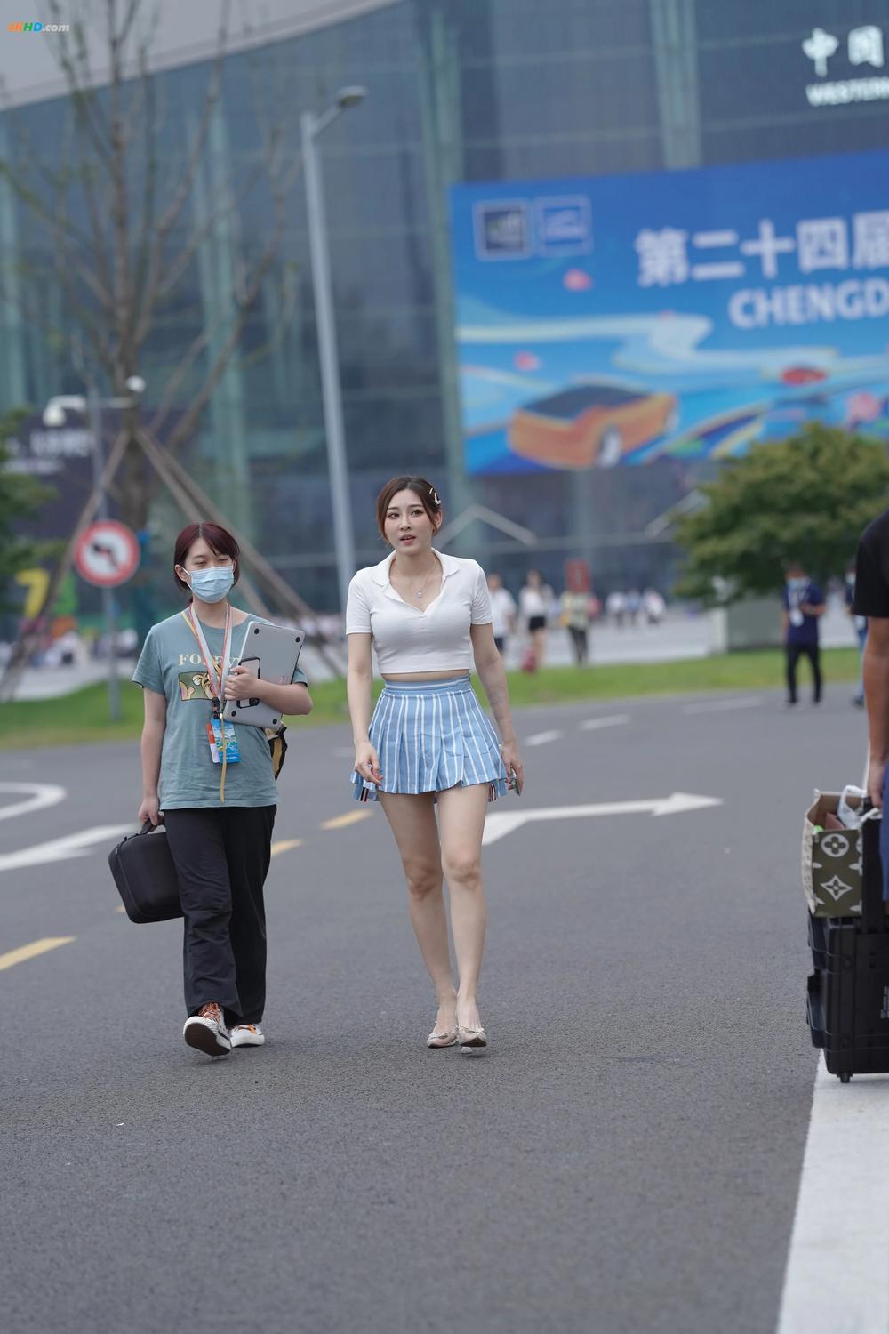 《精选街拍作品 NO.1401 一颦一笑 目若秋水[246MB-109photos]》图集预览