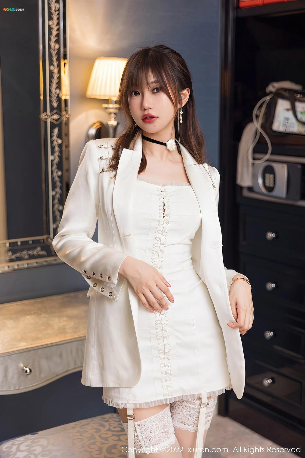 《XIUREN No.5845 Ula – Qi Li Jia (绮里嘉)[243MB-72photos]》图集预览