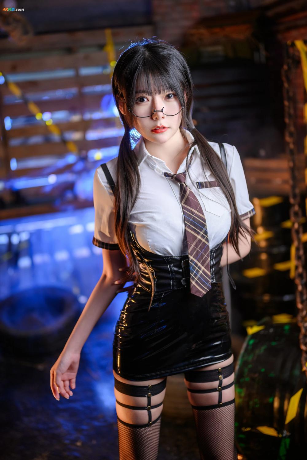 《Coser@香草喵露露 No.054 2023新年兔年贺[1503MB-47photos]》图集预览
