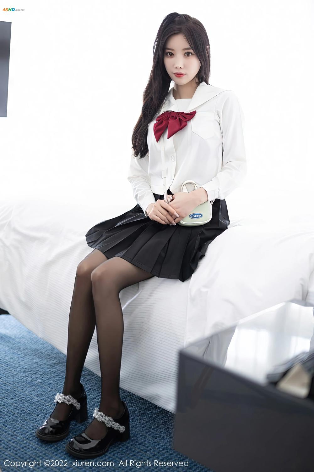《XIUREN No.5823 Yang Chen Chen (杨晨晨Yome)[237MB-95photos]》图集预览