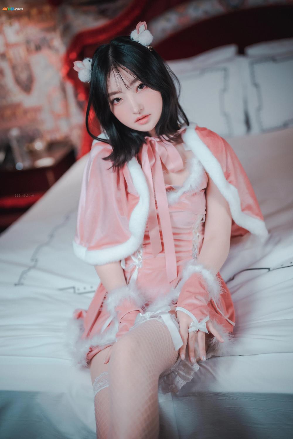 《DJAWA Photo – HaNari (하나리) – Christmas Special[1577MB-101photos]》图集预览