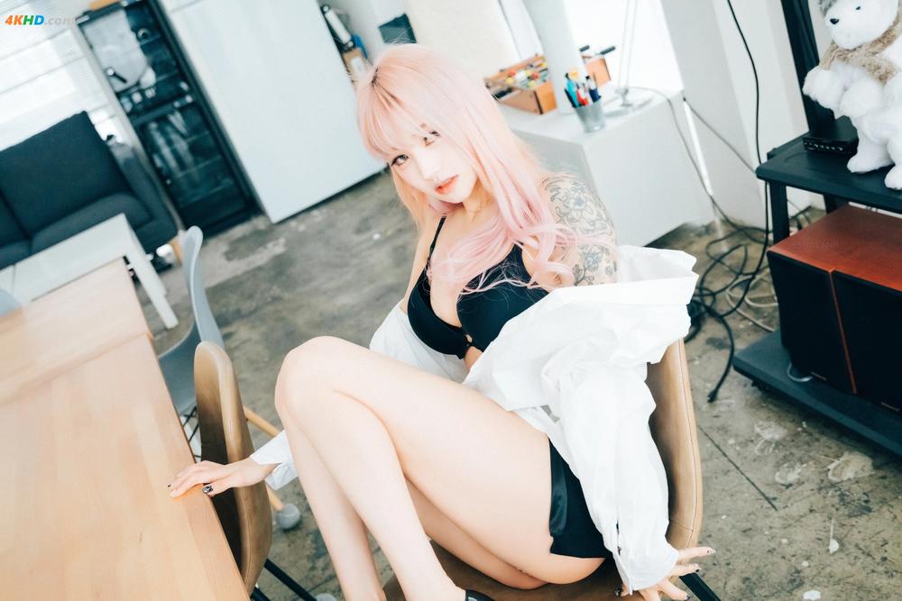 《[Loozy] Taeri – Deviation (+S.Ver)[1054MB-71photos]》图集预览
