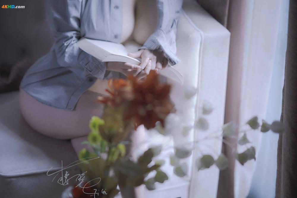 《Coser@樱晚gigi – 你的衬衫[203MB-22photos]》图集预览