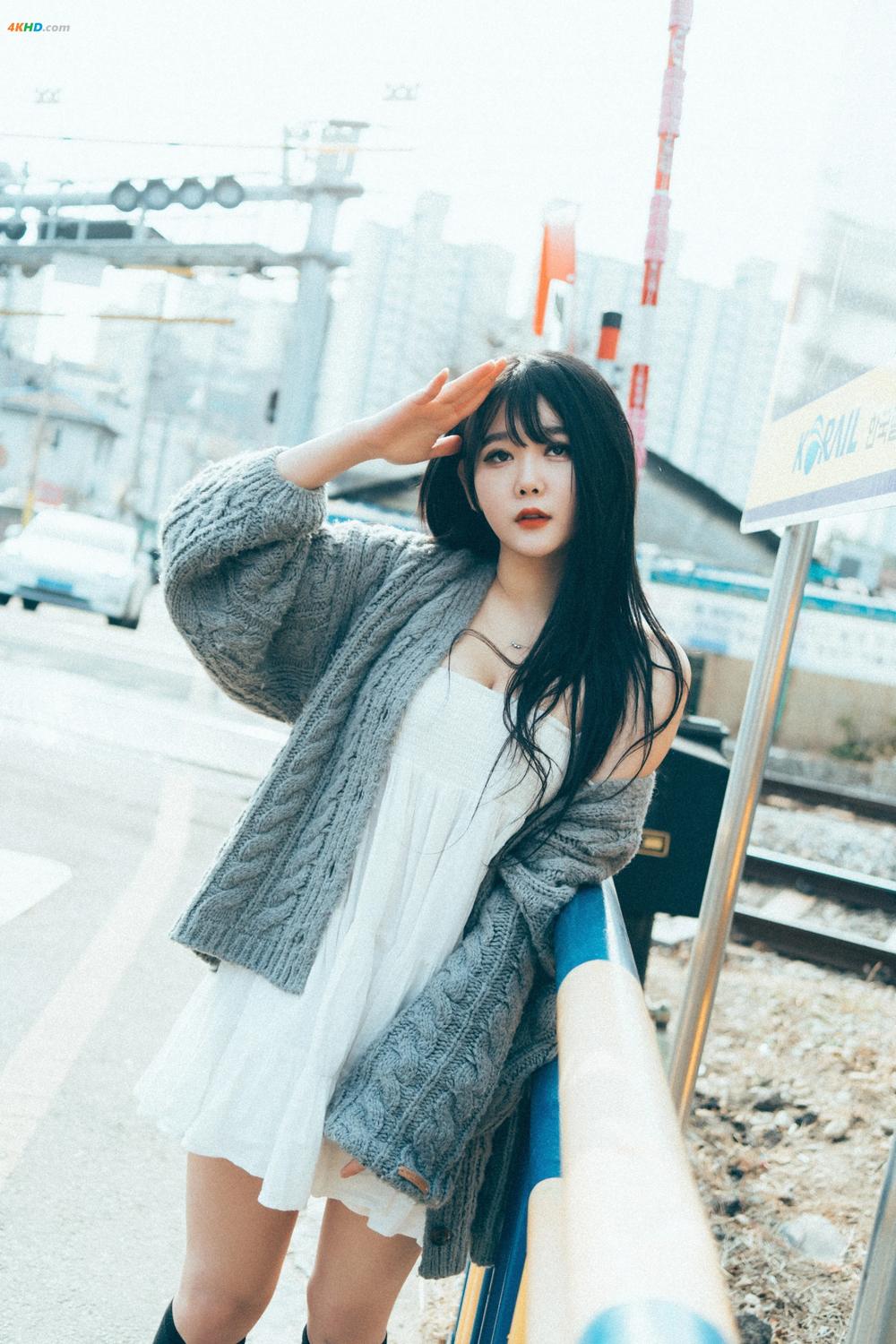 《[Loozy] Zia (지아) – Only for Fans[237MB-23photos]》图集预览