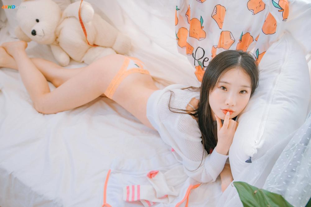 《Pureding – Peach[1670MB-50photos]》图集预览