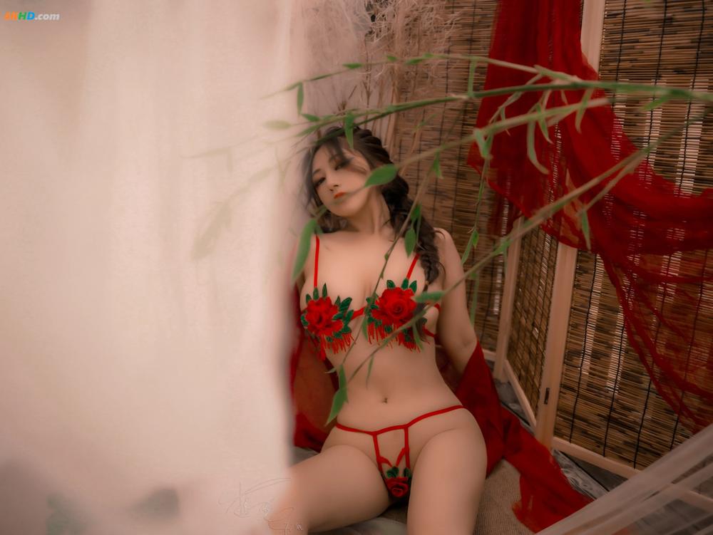 《Coser@樱晚gigi – 胭花[108MB-21photos]》图集预览
