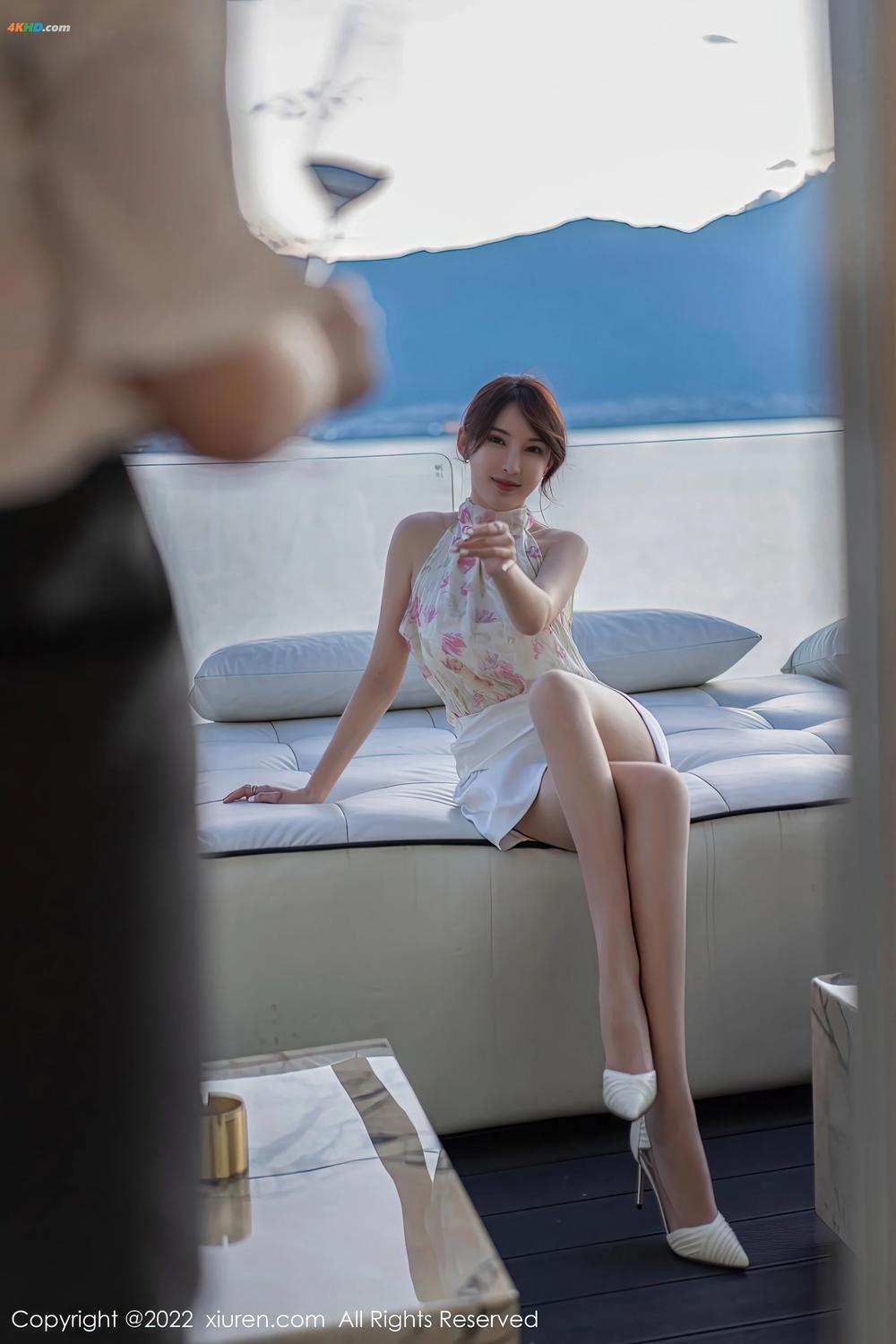 《XIUREN No.5743 Zhou Yan Xi (Carol周妍希) & Daji_Toxic (妲己_Toxic)[309MB-114photos]》图集预览