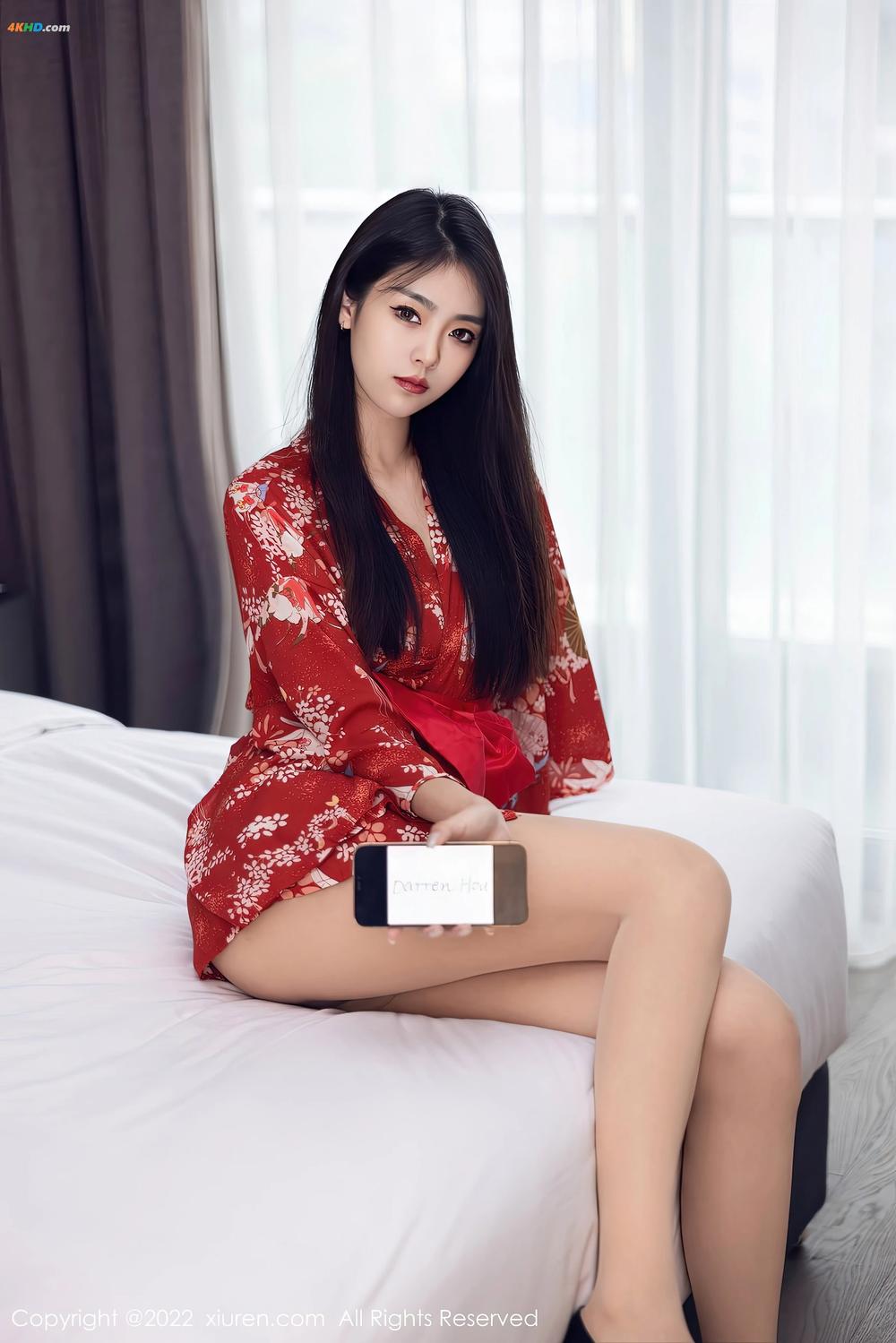 《XIUREN No.5736 Ke Le Vicky (可樂Vicky)[195MB-54photos]》图集预览