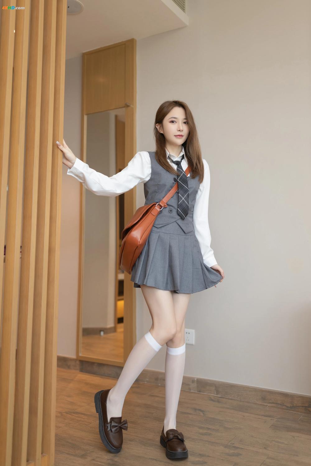 《[XIUREN] 鱼子酱Fish – 内购私拍 JK透明[777MB-104photos]》图集预览