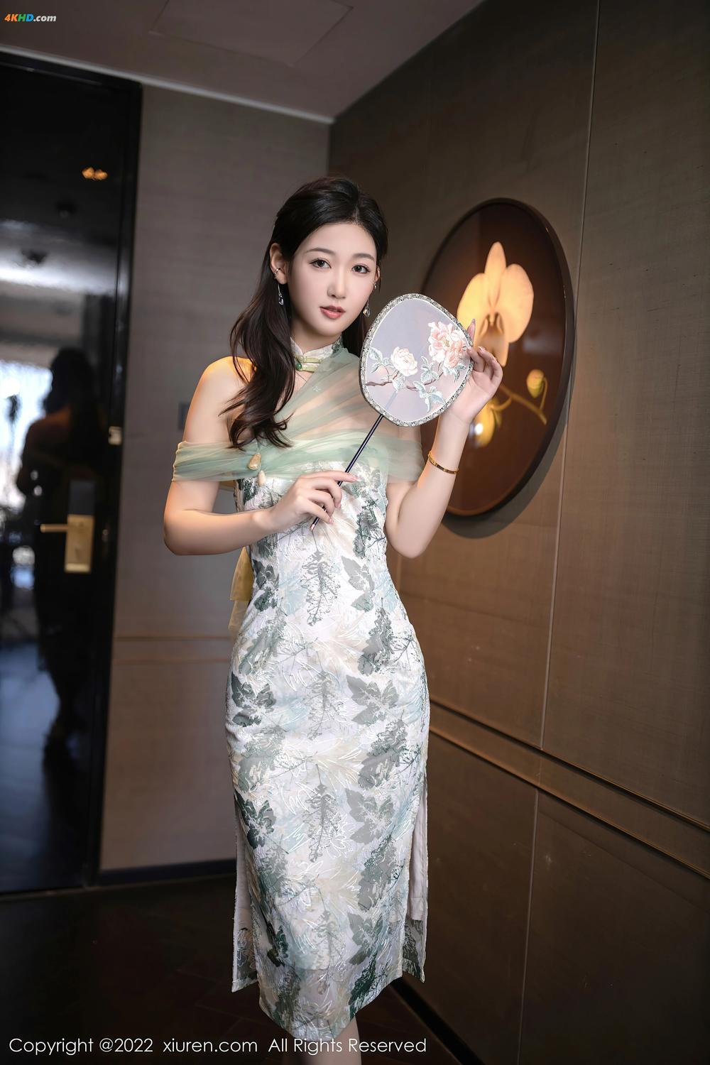 《XIUREN No.5680 Tang An Qi (唐安琪)[367MB-81photos]》图集预览