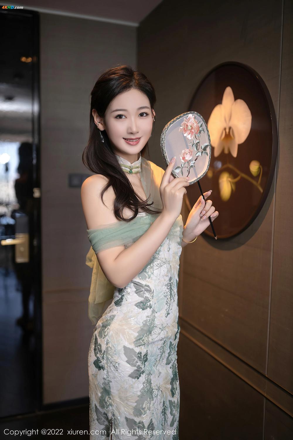 《XIUREN No.5680 Tang An Qi (唐安琪)[367MB-81photos]》图集预览