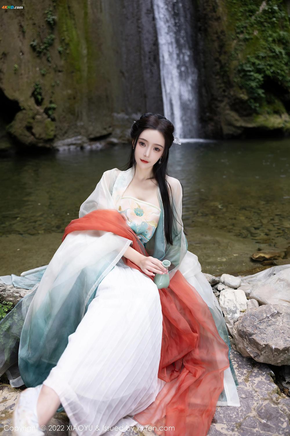 《[xiuren] 王馨瑶 – 汉服女仆[427MB-93photos]》图集预览