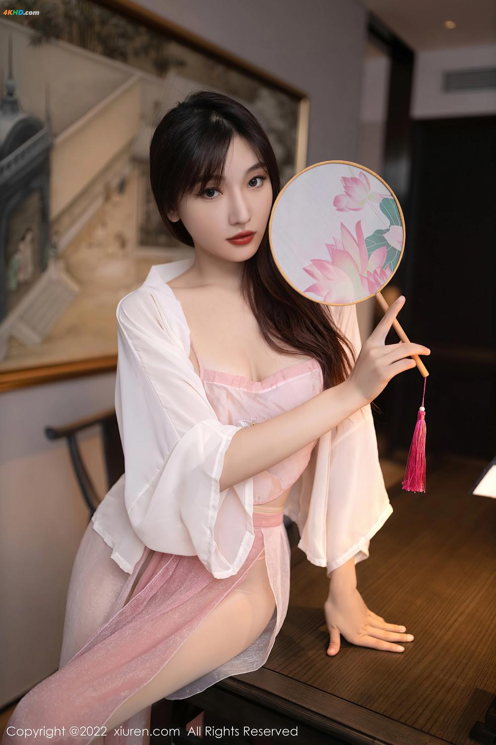 《XIUREN No.5666 Lu Xuan Xuan (陆萱萱)[374MB-82photos]》图集预览