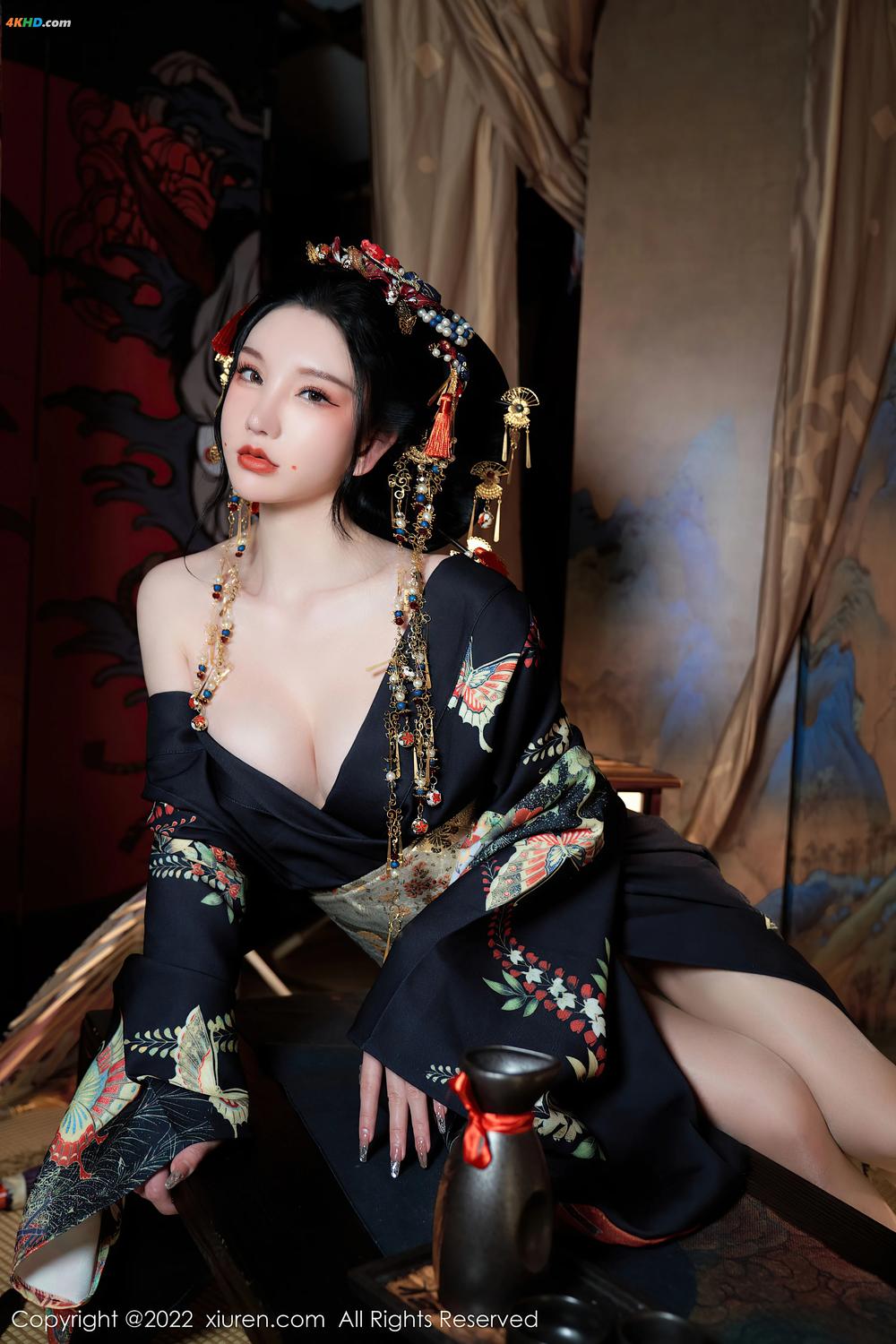 《XIUREN No.5537 Zhou Yuxi (周于希Sally)[501MB-81photos]》图集预览