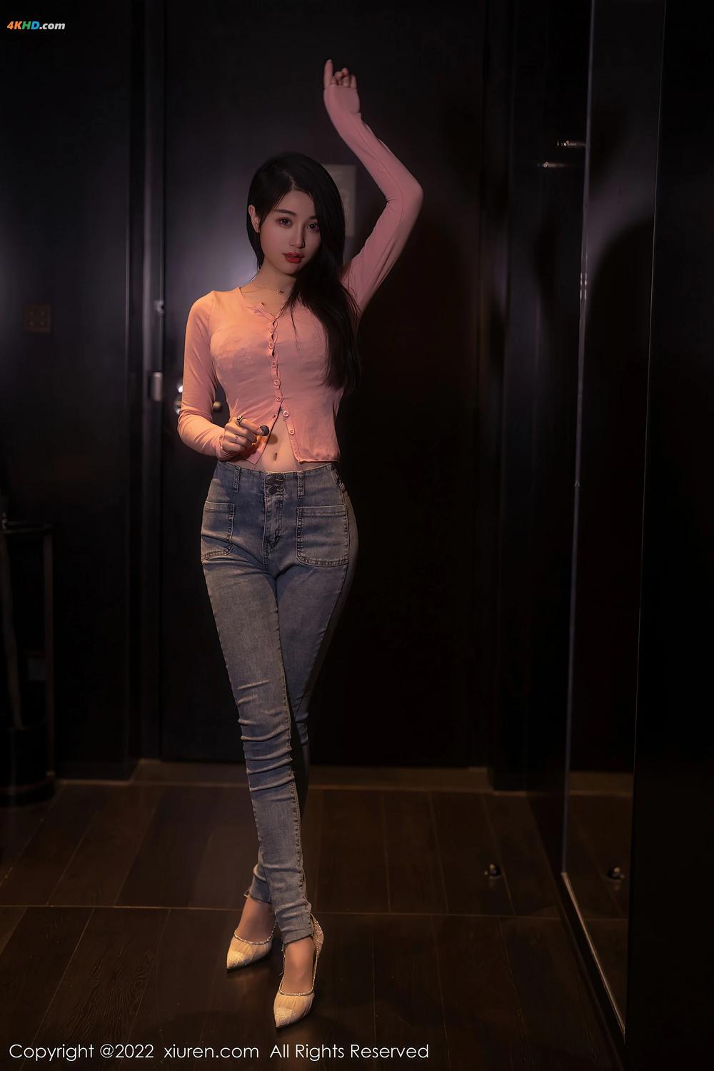 《XIUREN No.5506 美七Mia[293MB-66photos]》图集预览