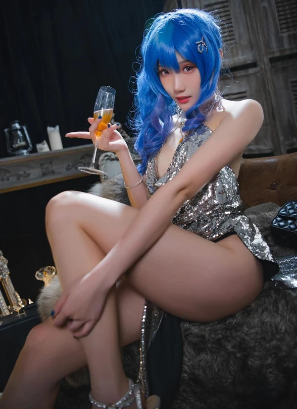 瓜希酱 – 圣路易斯[27MB-88photos]