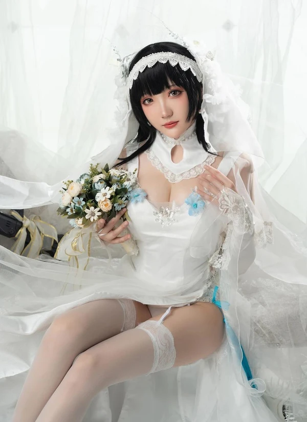 瓜希酱 – 95式花嫁[93MB-30photos]