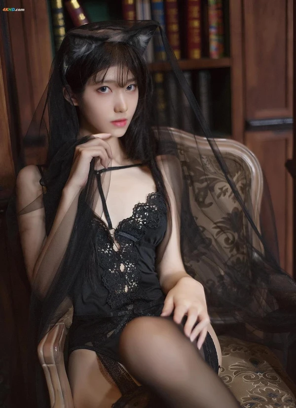 南桃Momoko – 兽[69MB-18photos]