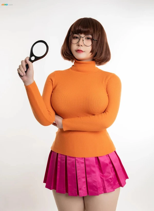 Uy Uy – Velma Dinkley[424MB-43photos]
