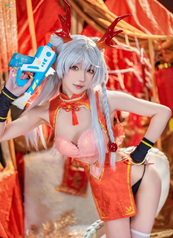 阿包也是兔娘 – 新春贺图 龙妹[934MB-45photos]