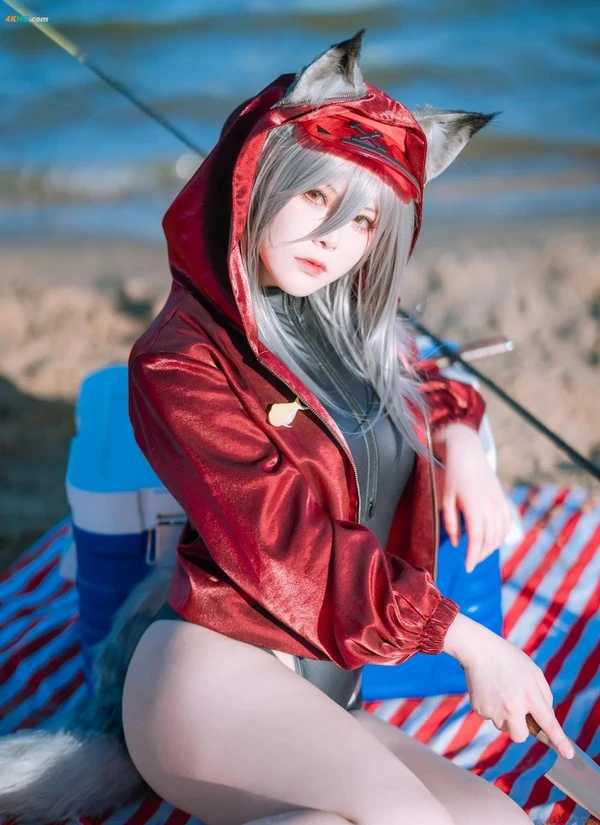 w百合欧皇子w – 明日方舟 轻风 LB01 红[64MB-12photos]