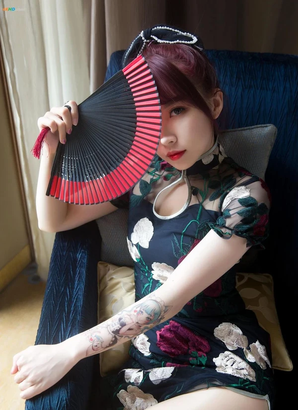 小女巫露娜 NO.033 – 烟影如画[43MB-40photos]