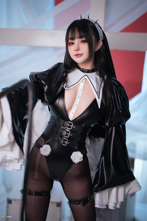 桜井宁宁 Vol.076 皮衣修女[243MB-60photos]