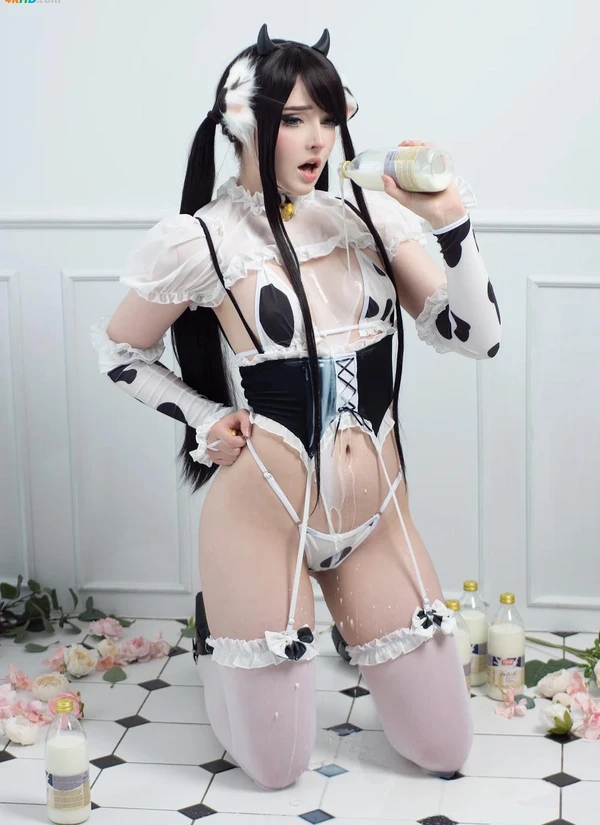 CandyBall – Cow(272MB)(66photos)