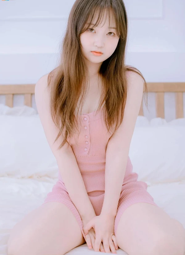 JOApictures – Sia (시아) x JOA 21.JUNE Vol.4[370MB-55photos]