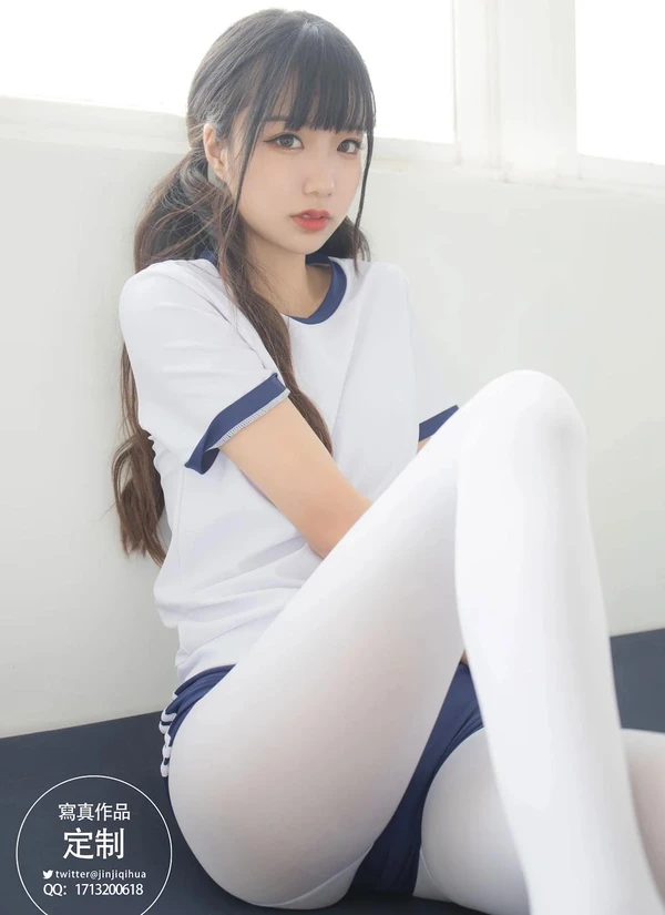 [紧急企划] 一只喵喵梓 NO.004[588MB-69photos]