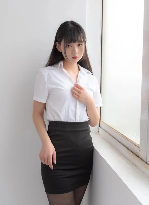 少女秩序 – EXVOL.08 燕麦-海南旅拍[653MB-60photos]