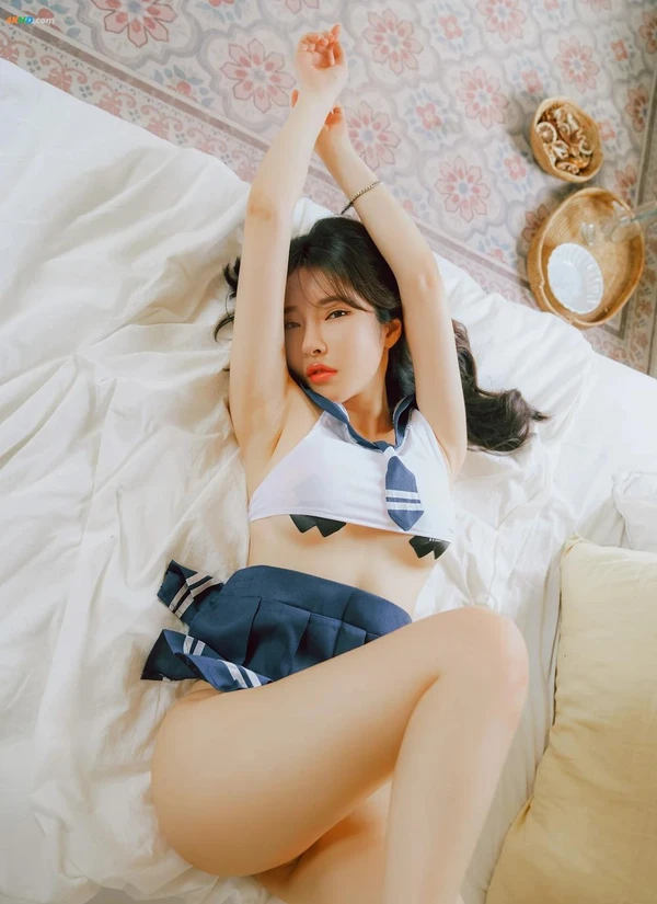 [Bimilstory] Hanna Vol.12 – part 02 Sera costume Hanna – In the rooftop room[910MB-33photos]