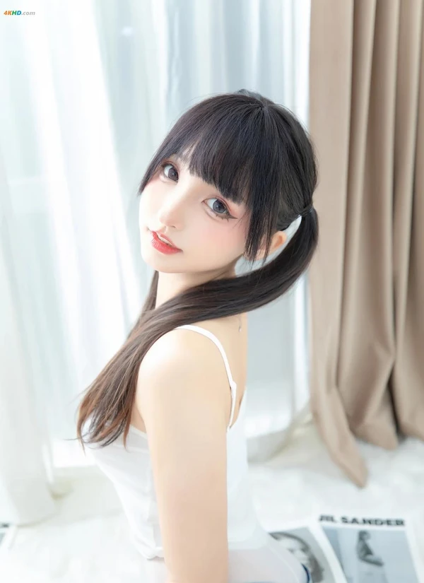 神楽板真冬 NO.130 – 牛仔兔兔[105MB-75photos]
