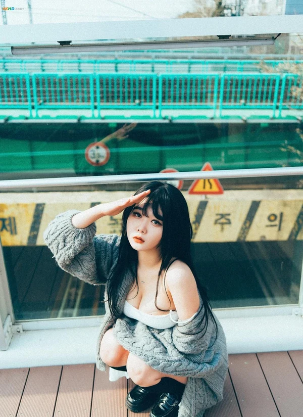 [Loozy] Zia (지아) – Only for Fans[237MB-23photos]