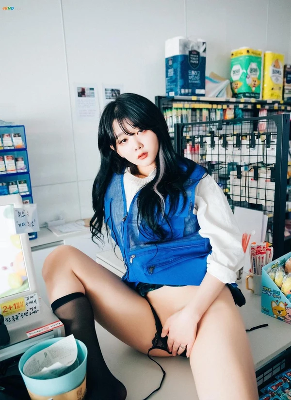 [Loozy] Zia (지아) – Part Timer (+S.Ver)[918MB-175photos]
