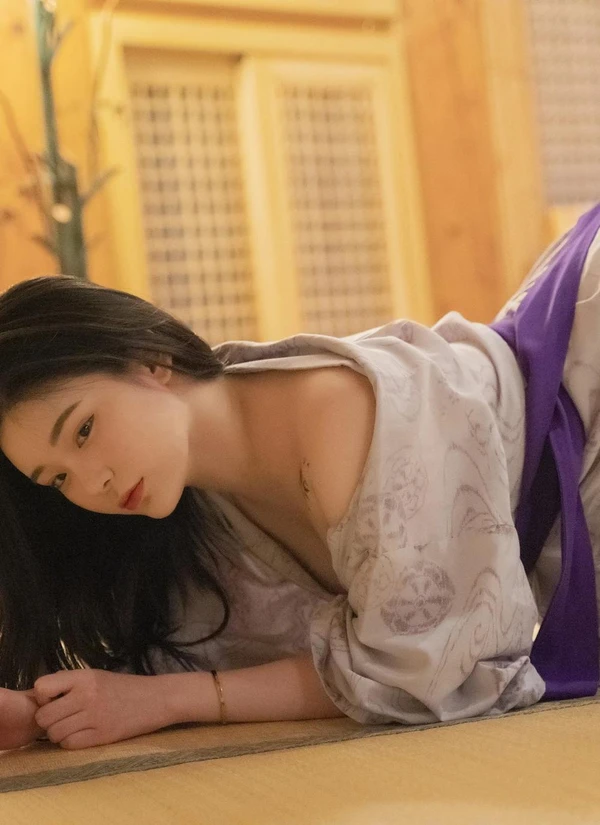 [ROGLE] Min Lover No.03[1347MB-75photos]
